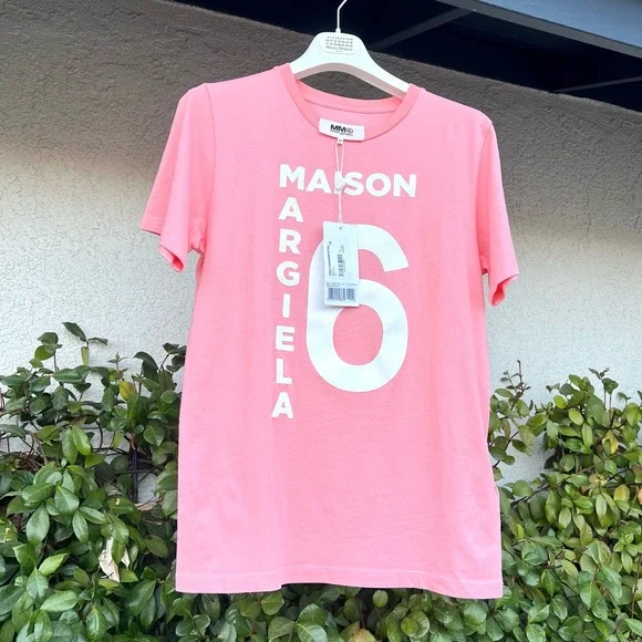 Maison Margiela Shirt Salmon Pink Logo Tee Unisex Size 14Y fits Womens Small NWT - Picture 2 of 8